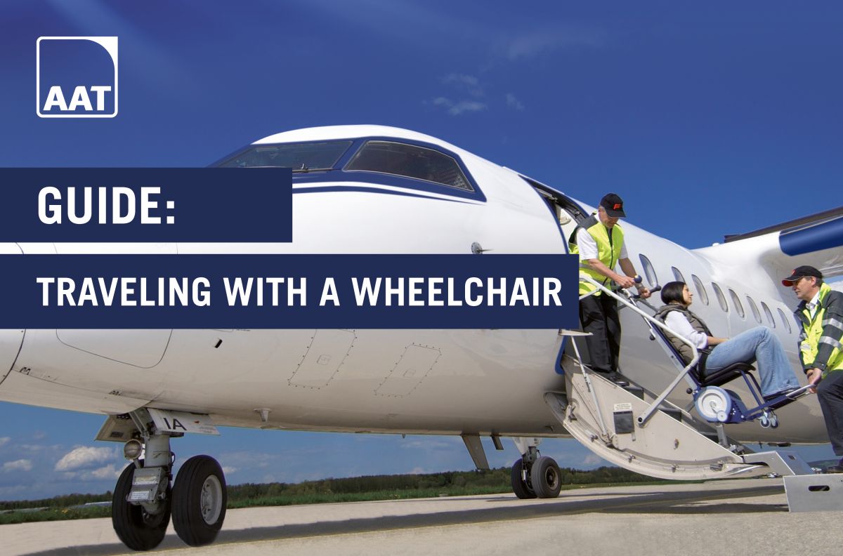 The picture shows a small airplane standing on an airfield. A middle-aged woman with limited mobility is being transported into the aircraft by two ground staff using a mobile stair climber to climb the narrow stairs. The picture shows the title of the blog post "Guide: Traveling with a wheelchair". 