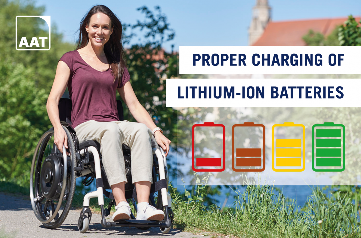 The picture shows a young woman driving along a river in a manual wheelchair with a SERVO residual force-boosting wheelchair drive from AAT. On the right is the title of the blog article “Charging lithium-ion batteries correctly”. Below it is a graphic with various colorful charging states of a battery. 